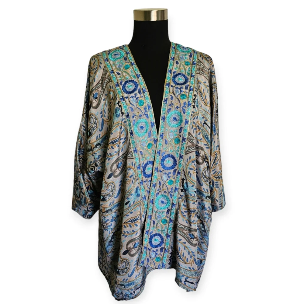Soft Surroundings Medina Floral Jacquard Embroidered Kimono Size S M - Picture 2 of 9